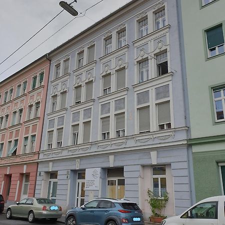 Zentrales & Modernes City-Apartment Graz Buitenkant foto